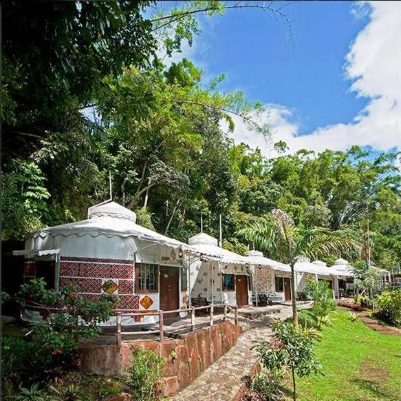 Green Valley Resort Бандунган Екстериор снимка